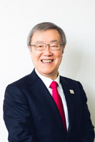 出口 治明